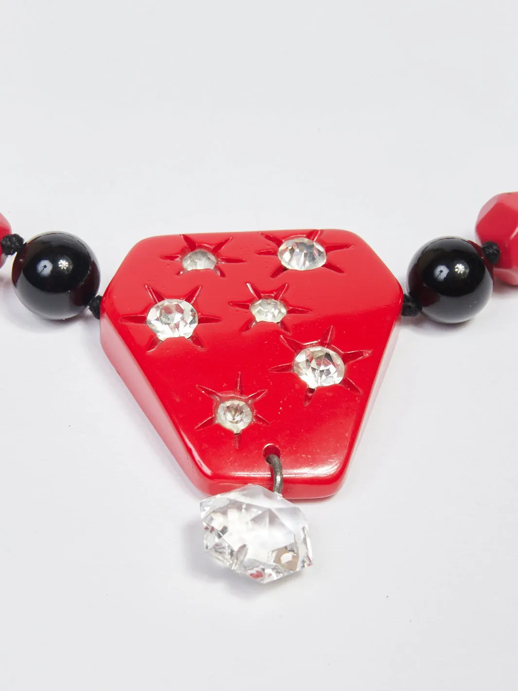 1980s necklace with red and black beads