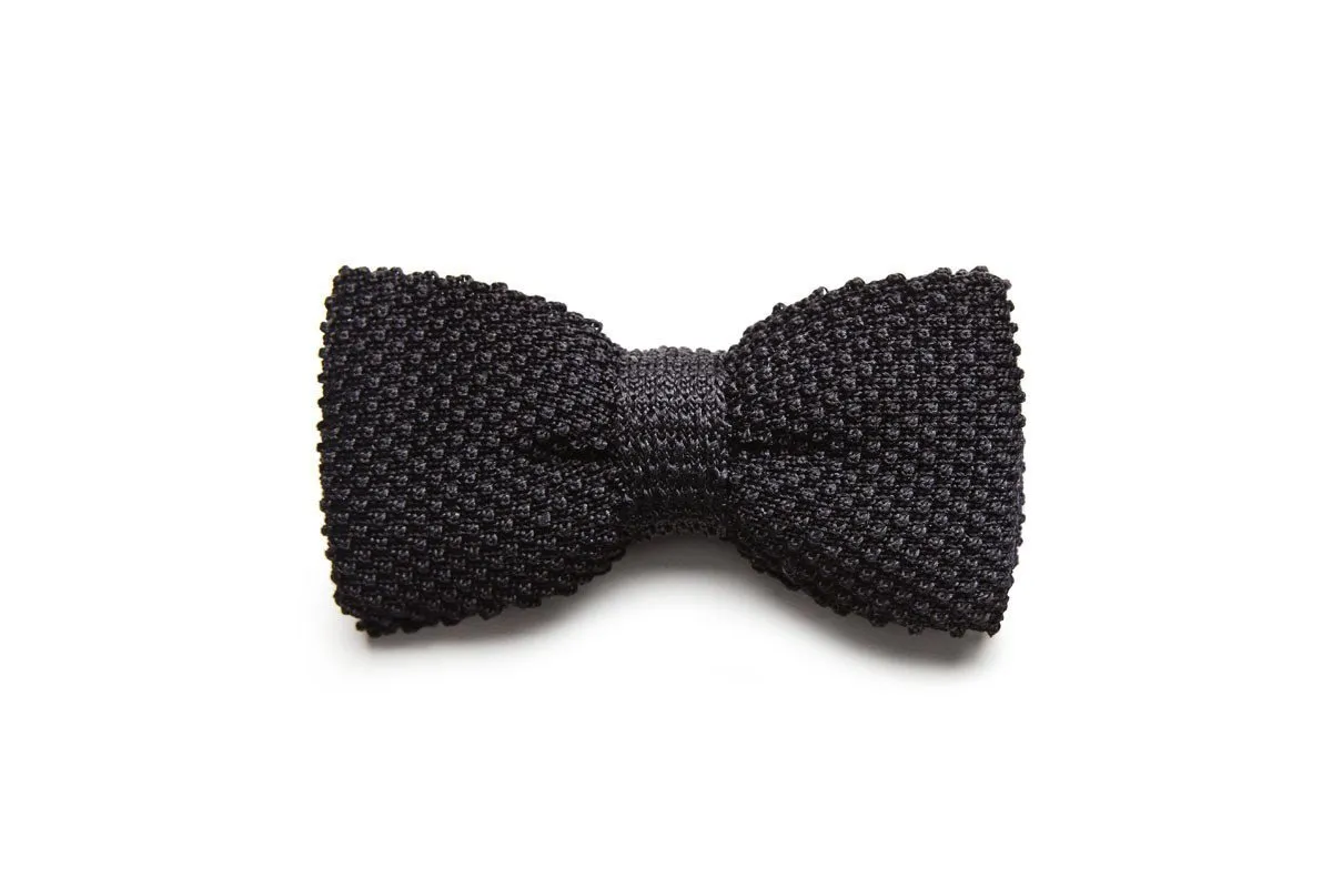 BEAU SILK BLACK BOW TIE