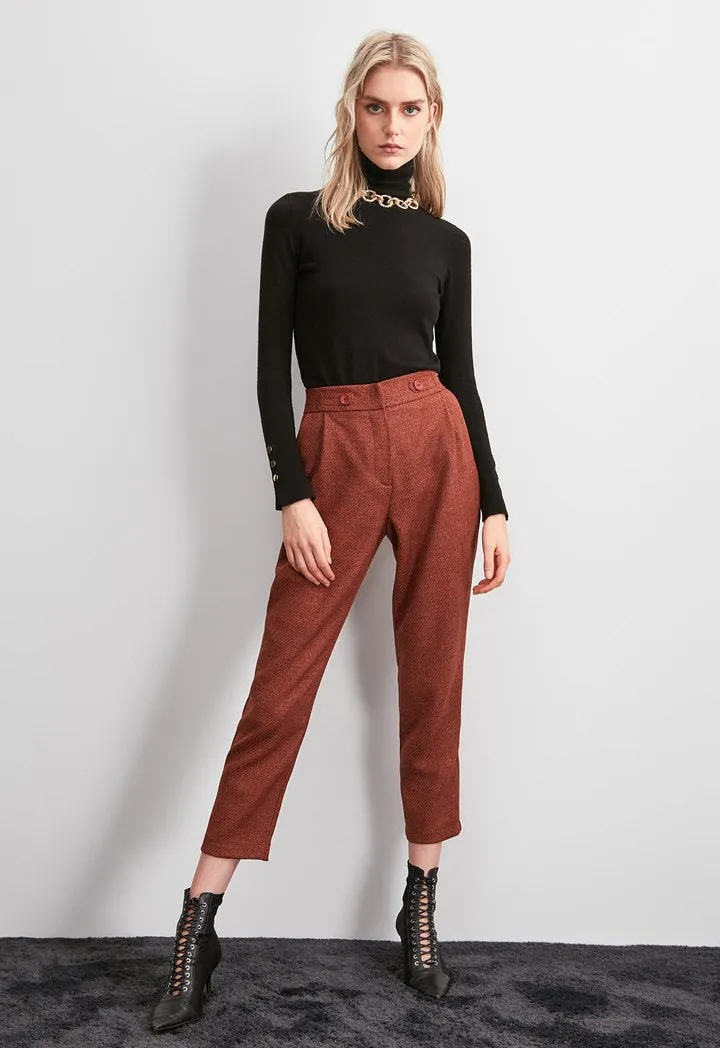 Brick Pocket Detailed Trouser