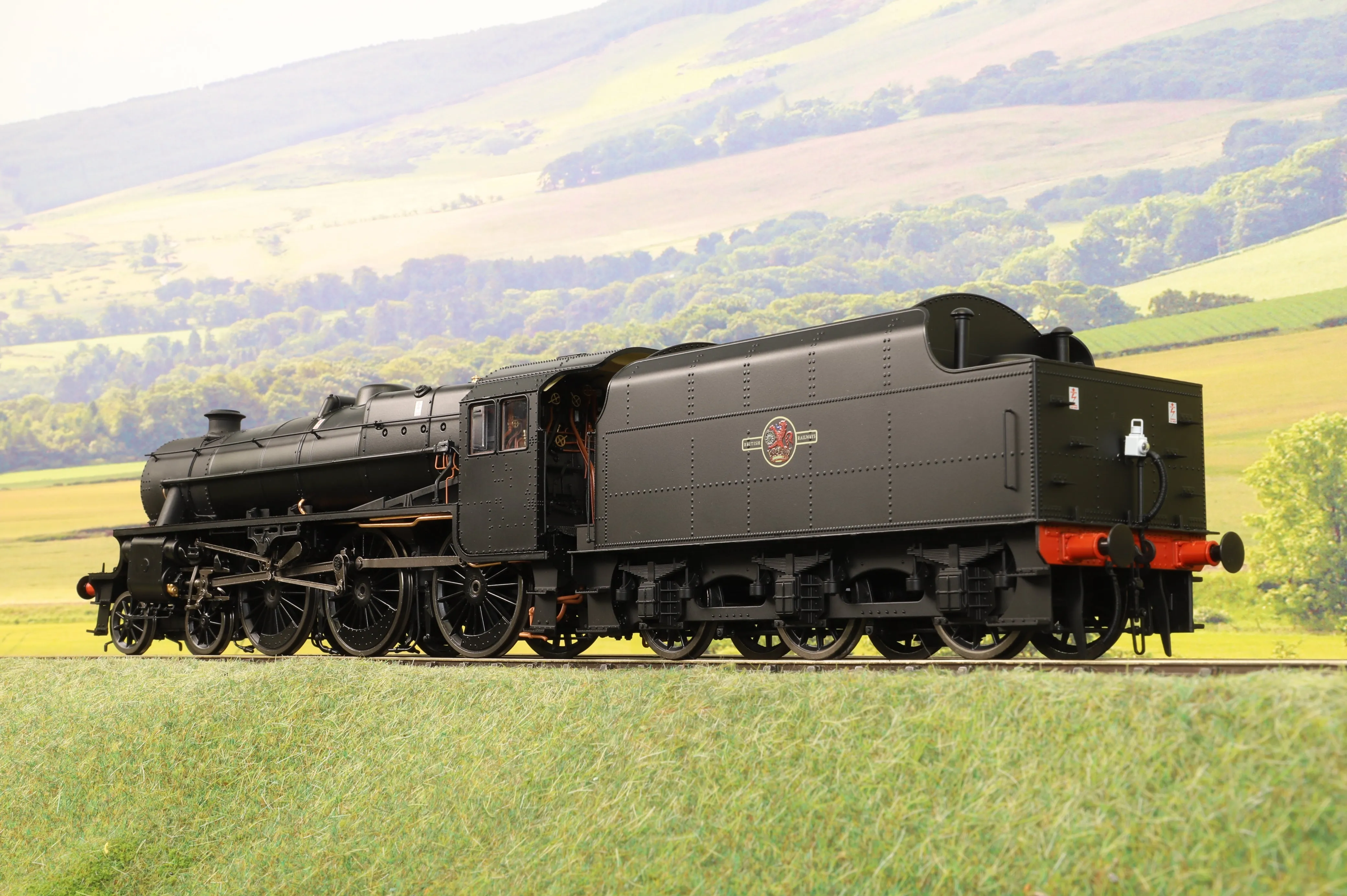 Ellis Clark Trains E1008U O Gauge Stanier Class 5 4-6-0 "Black 5", Plain BR Black, 'Un-numbered', Riveted Tender