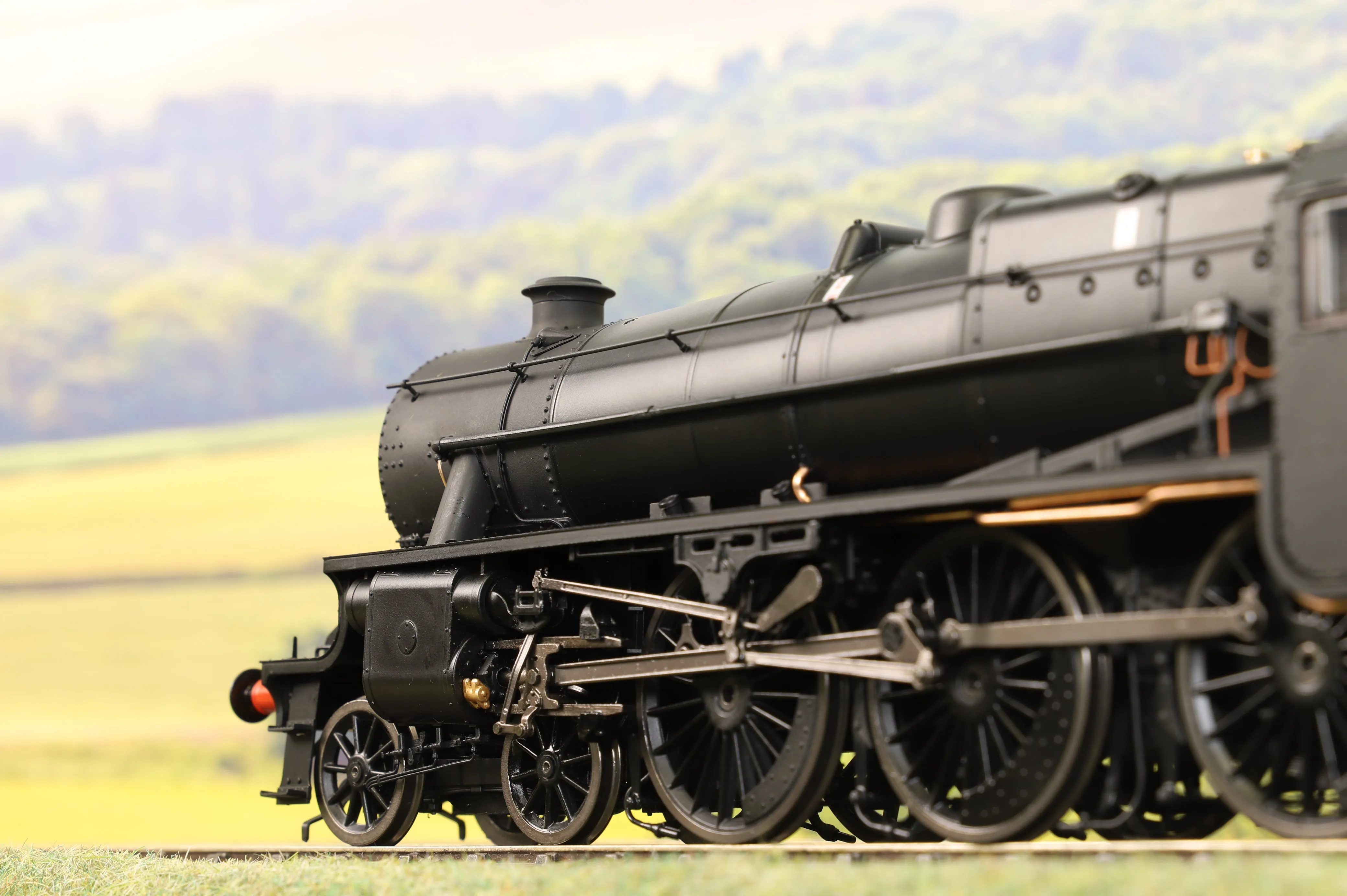 Ellis Clark Trains E1008U O Gauge Stanier Class 5 4-6-0 "Black 5", Plain BR Black, 'Un-numbered', Riveted Tender