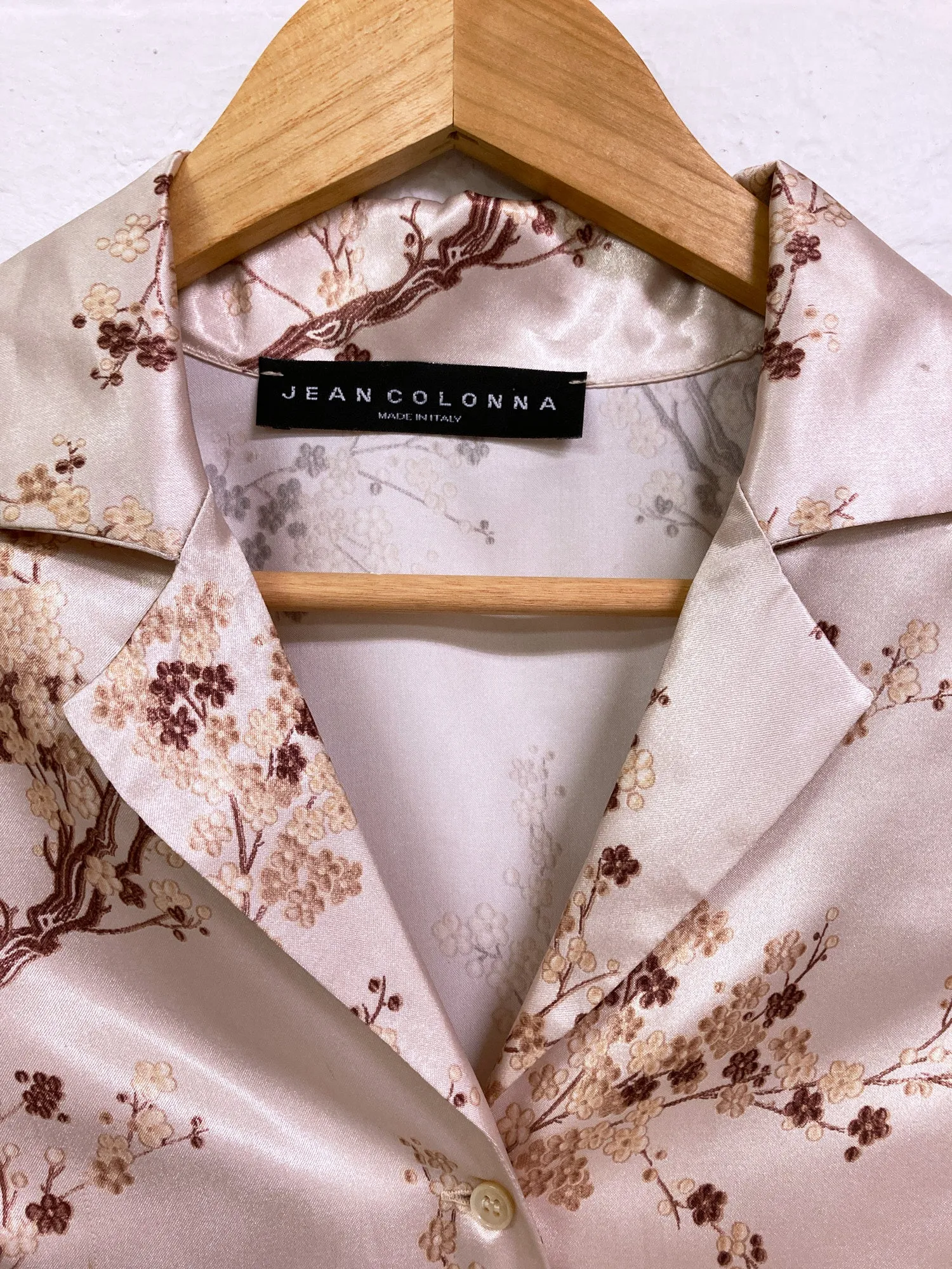 Jean Colonna AW1998 beige satin cherry blossom print long sleeve shirt - size 40